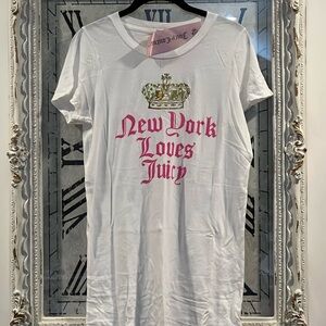 Juicy Couture White and Pink Graphic Tee